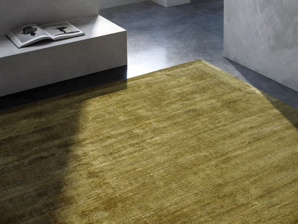 surya moreno mnr 2306 olive rug