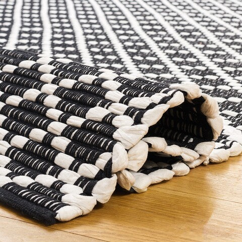safavieh clearance montauk mtk175z black rug