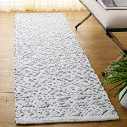 safavieh clearance montauk mtk178z ivory rug