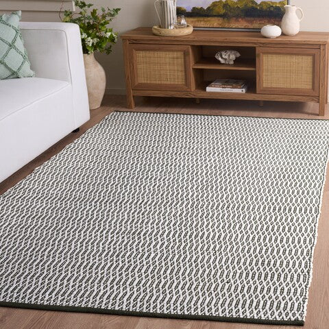 safavieh clearance montauk mtk179y ivory rug