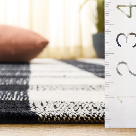 safavieh clearance montauk mtk180z black rug