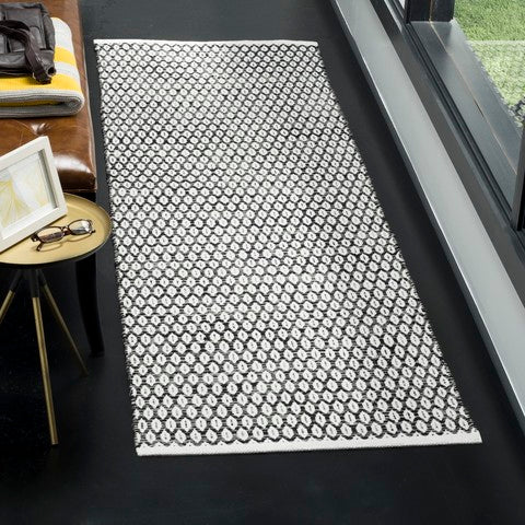 safavieh clearance montauk mtk608a black rug