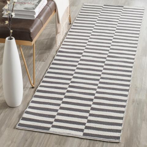 safavieh clearance montauk mtk715a ivory rug