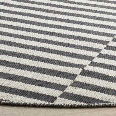 safavieh clearance montauk mtk715a ivory rug