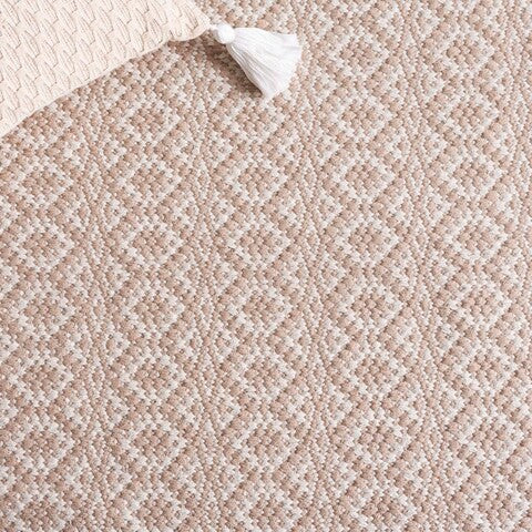 safavieh clearance montauk mtk716g ivory rug