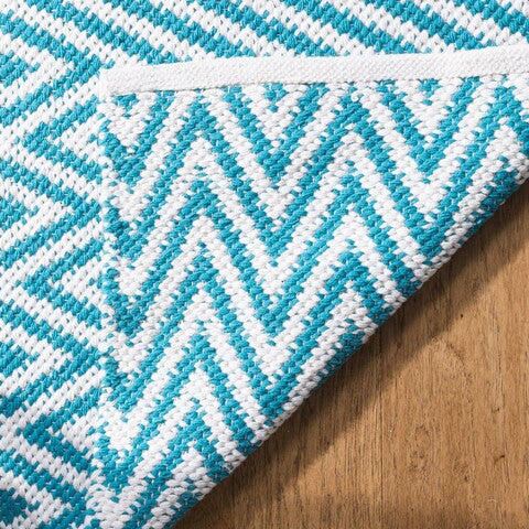 safavieh clearance montauk mtk812h turquoise rug