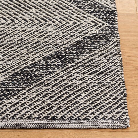 safavieh clearance montauk mtk821d black rug