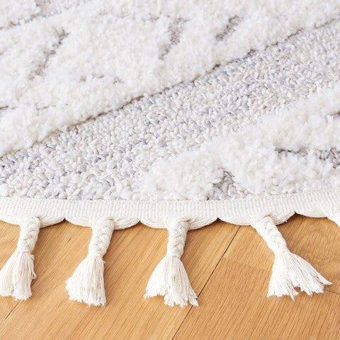 safavieh clearance moroccan tassel shag mts640a ivory rug