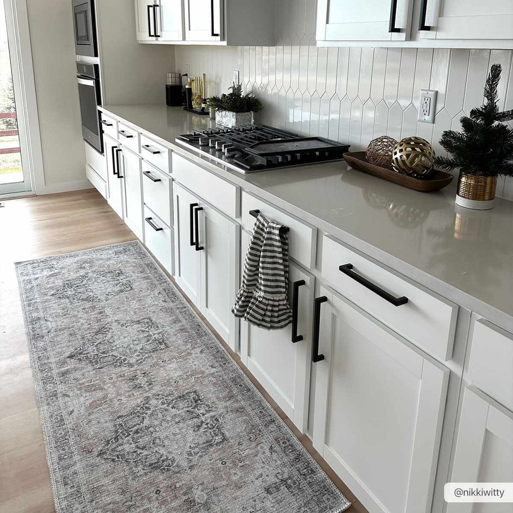 Hauteloom Fatih FATI Beige Machine Made Chenille-Polyester Rug