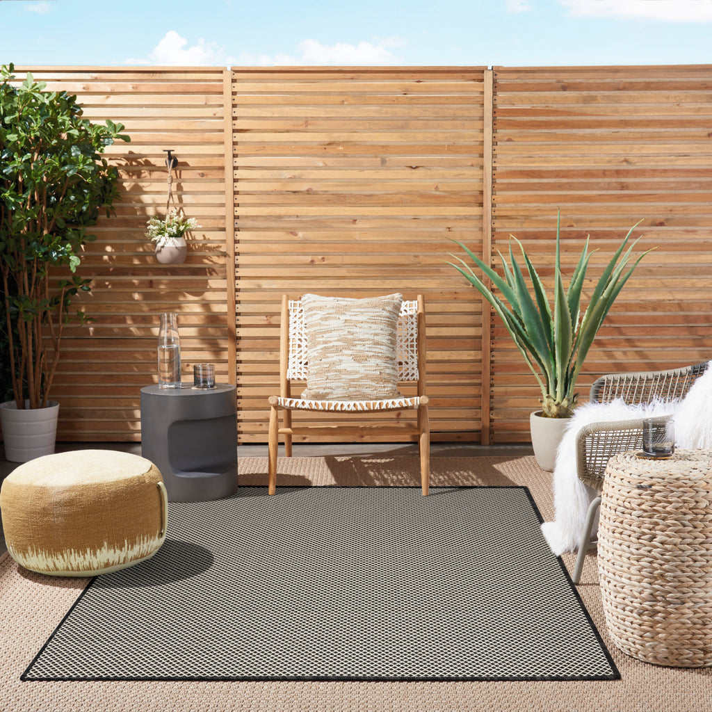 nourison courtyard cou01 black white rug