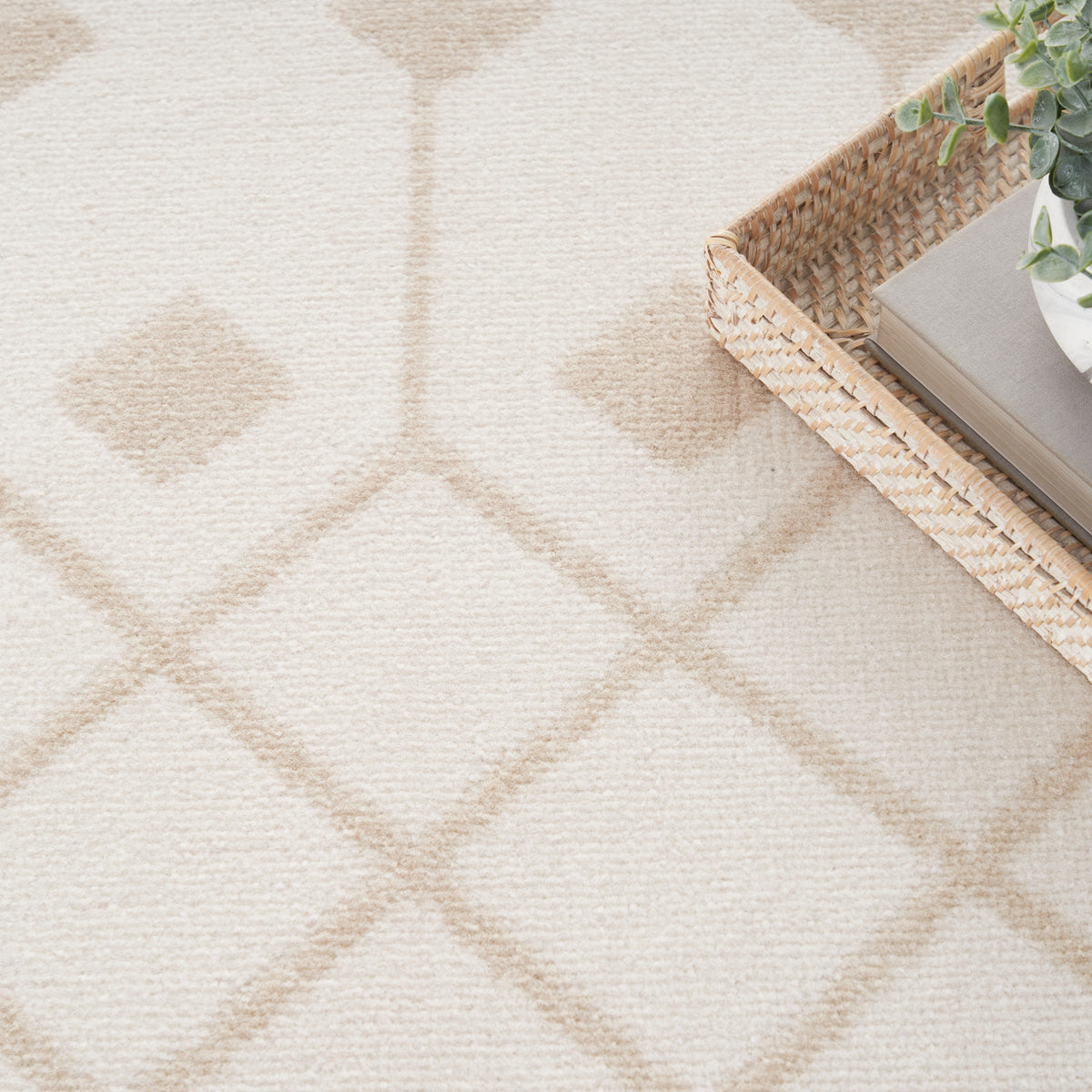 nourison grafix grf37 ivory beige rug