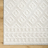 Hauteloom Eivin HRDOEIVINA1 Cream Machine Made Polyester Rug