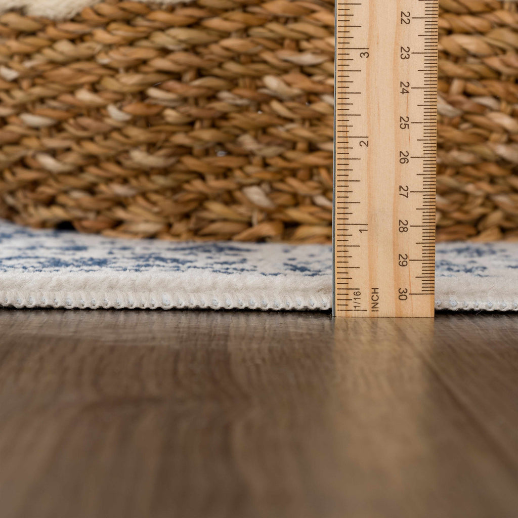 Hauteloom Chopwell CHOPW White Machine Made Polypropylene Rug