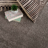 Hauteloom Heavenly HVL6205 Gray Machine Made Polyester Rug