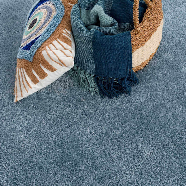Hauteloom Heavenly HVL6202 Blue Machine Made Polyester Rug
