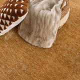 Hauteloom Heavenly HVL6212 Dark Gold Machine Made Polyester Rug