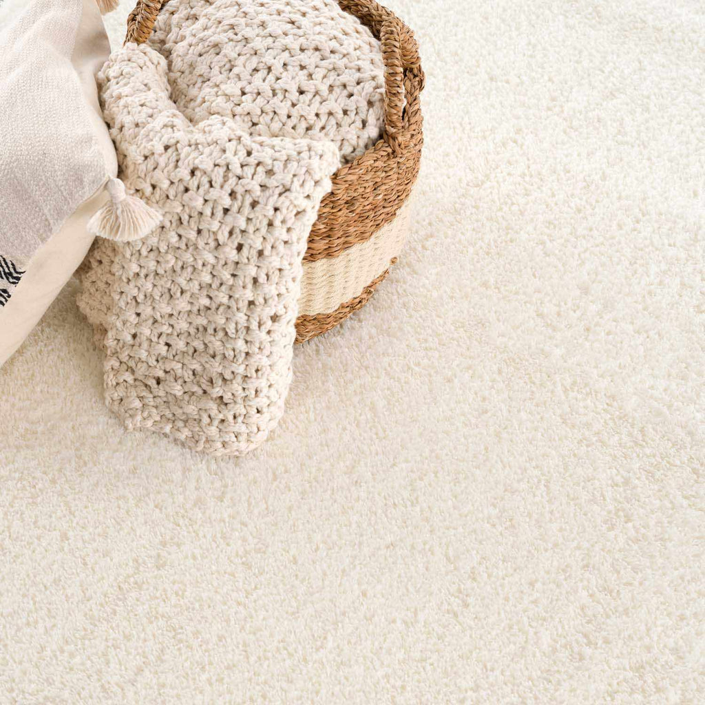 Hauteloom Heavenly HVL6204 Cream Machine Made Polyester Rug