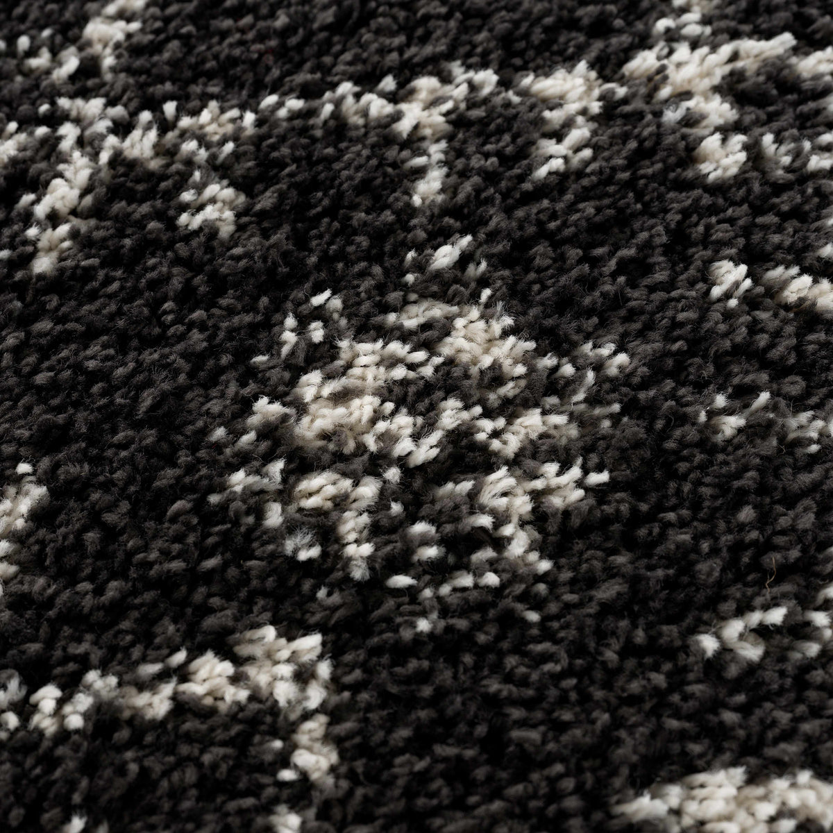 Hauteloom Thetford THET Charcoal Machine Made Polypropylene Rug