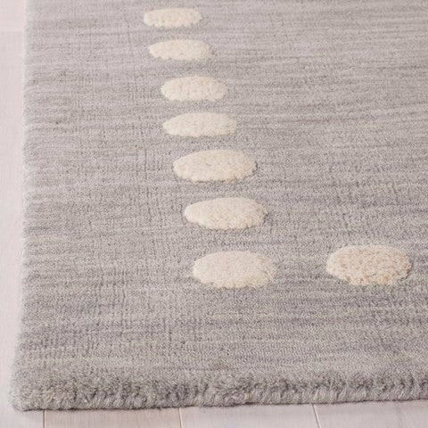 Safavieh Clearance Safavieh Kids SFK802F Grey Rug