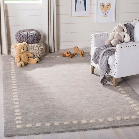 Safavieh Clearance Safavieh Kids SFK802F Grey Rug