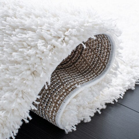safavieh clearance santa monica shag sgn725 1010 white rug