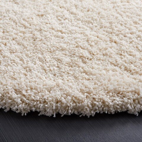 Safavieh Clearance Santa Monica Shag SGN725-1212 Ivory Rug