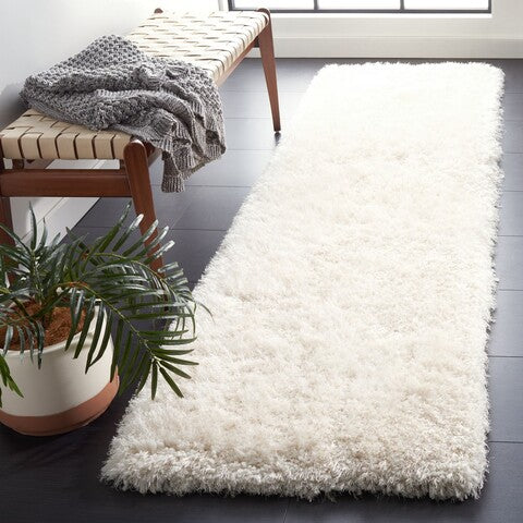 safavieh clearance luxe shag sgx160a ivory rug