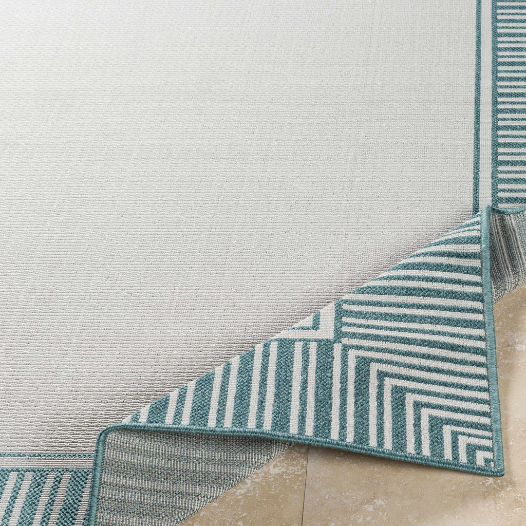 Hauteloom Skipton SKI Teal Machine Made Olefin Rug