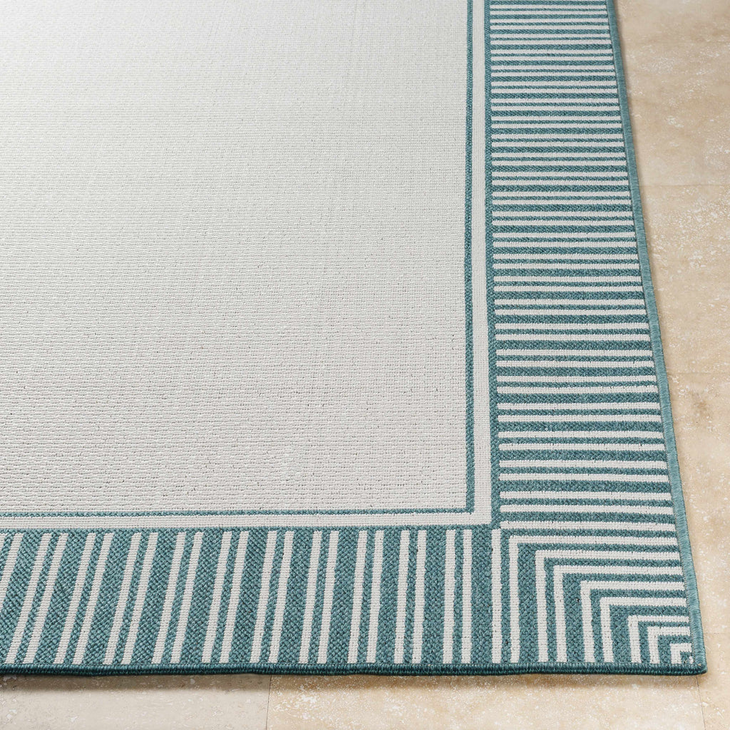 Hauteloom Skipton SKI Teal Machine Made Olefin Rug