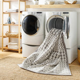 Hauteloom Drago SLYBDRAGOA3 Gray Machine Made Polypropylene Rug
