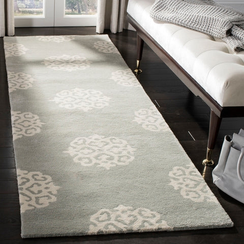 safavieh clearance soho soh724c grey rug