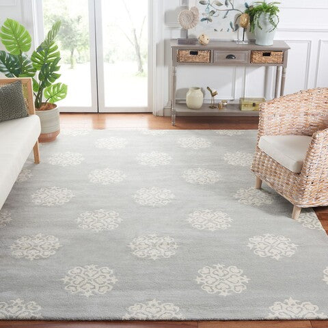 safavieh clearance soho soh724c grey rug