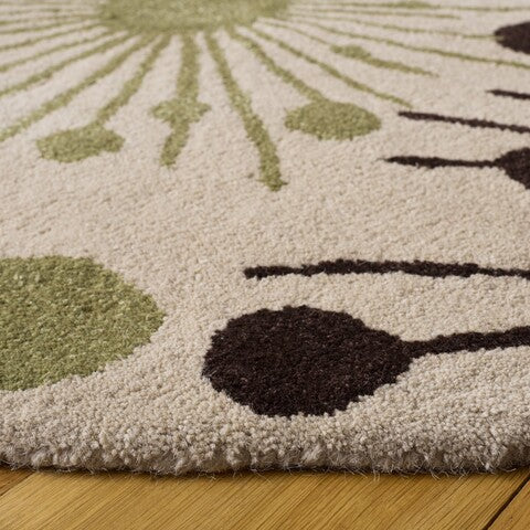 safavieh clearance sohos soh747a cream rug