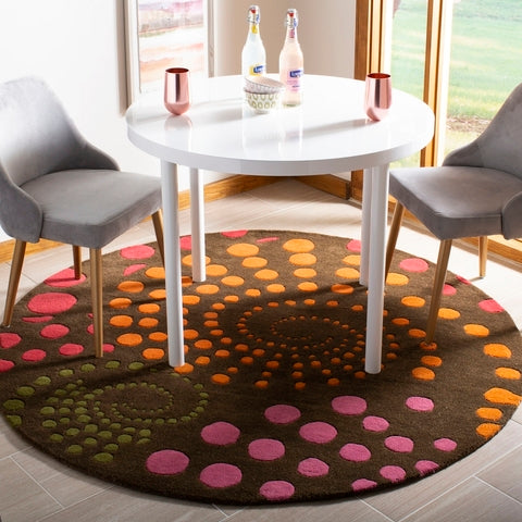 safavieh clearance sohos soh859a brown rug