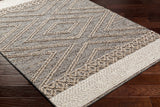 Hauteloom Areli SSSBARELIA2 Black Machine Made Polypropylene Rug