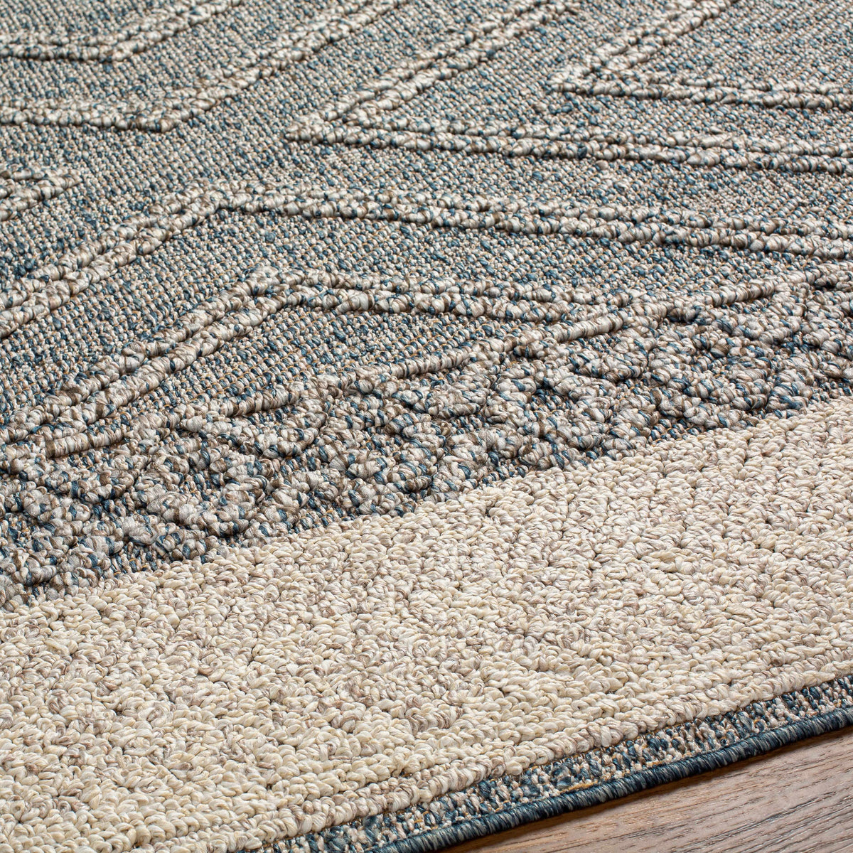 Hauteloom Areli SSSBARELIA3 Blue Machine Made Polypropylene Rug