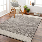 Hauteloom Areli SSSBARELIA5 Black Machine Made Polypropylene Rug