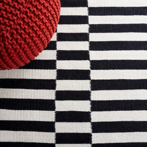 safavieh clearance striped kilim stk805z black rug