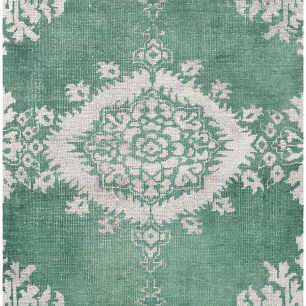 safavieh clearance stone wash stw235d emerald rug