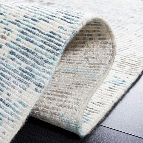 safavieh clearance tiffany tfn211a silver rug