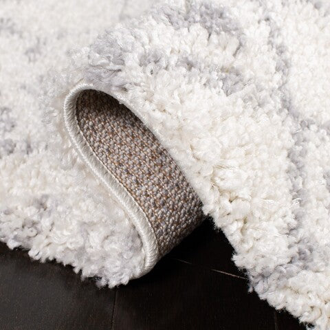 safavieh clearance tahoe shag tho616c white rug
