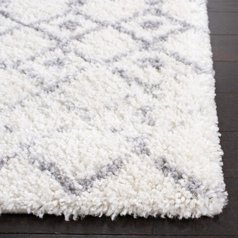 safavieh clearance tahoe shag tho616c white rug