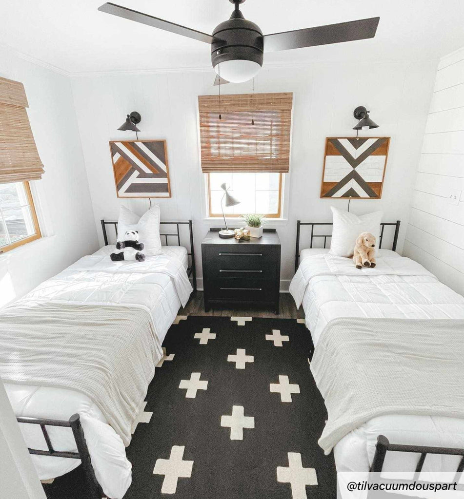 Hauteloom Shawanee SHWN Black Hand Tufted Wool Rug