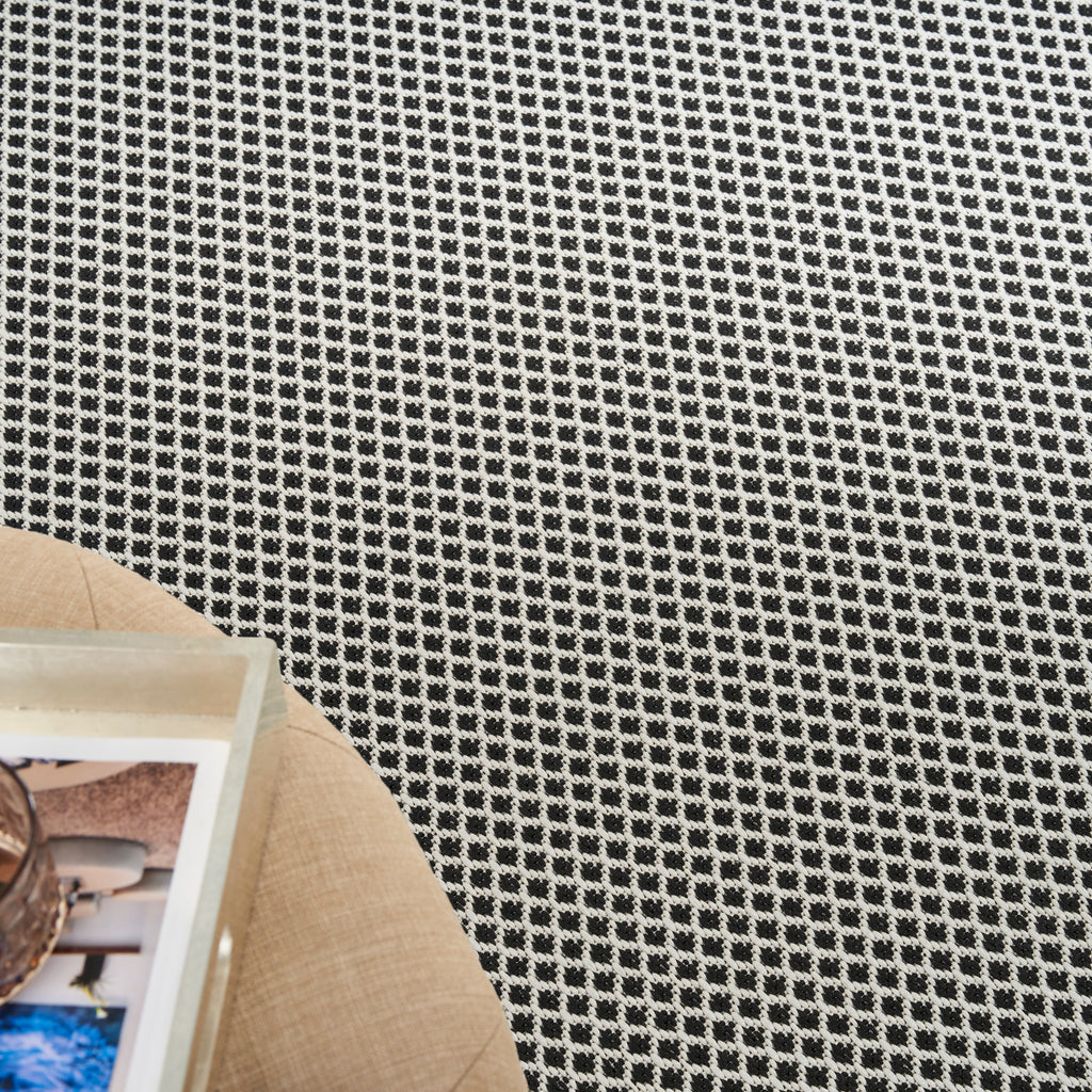 nourison courtyard cou01 black white rug