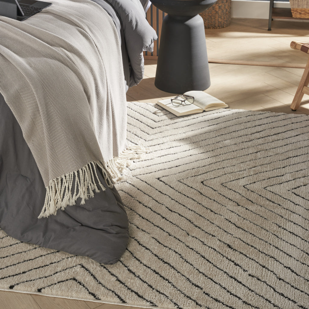 nourison modern comfort mnc01 ivory black rug
