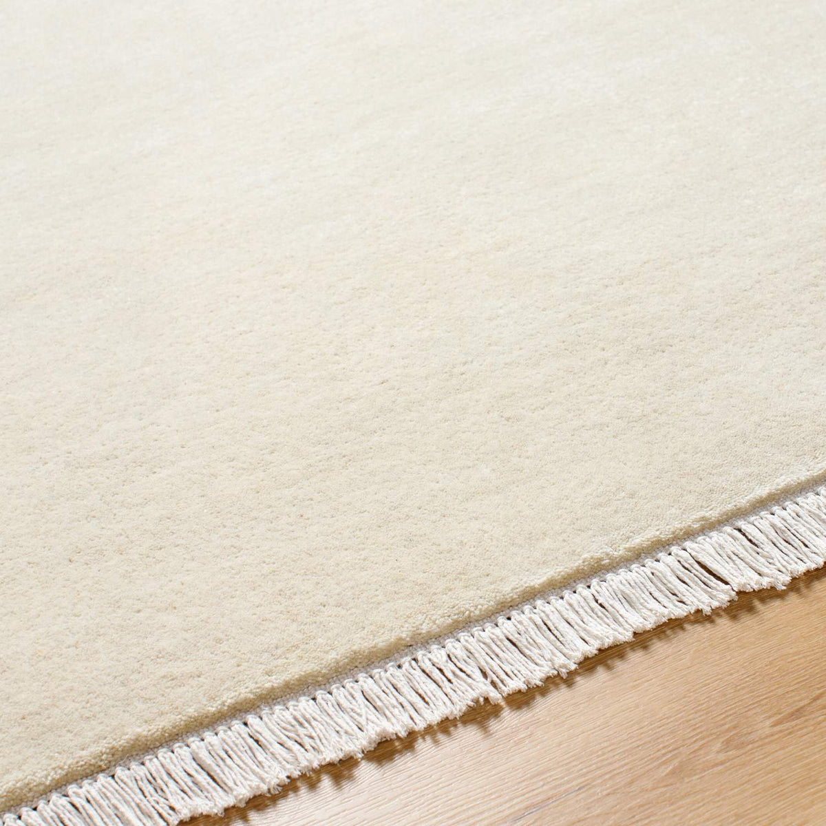surya evergreen evg 2305 ivory rug