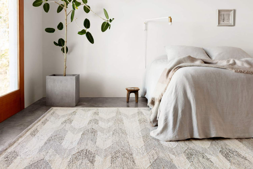 loloi rugs evelina eve 02 pewter silver rug