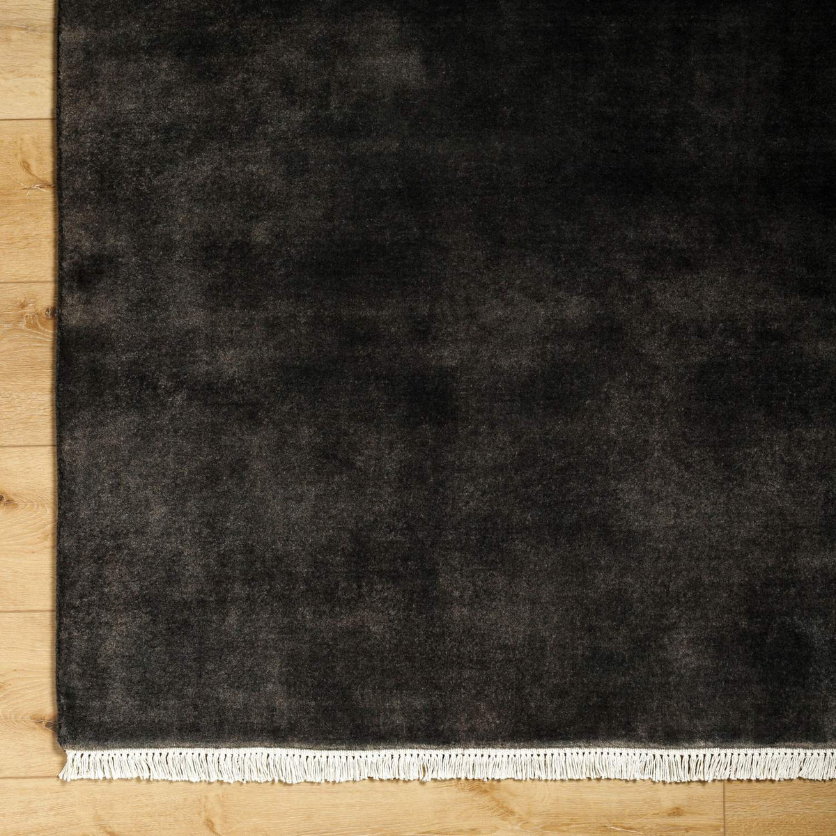 surya evergreen evg 2302 black rug