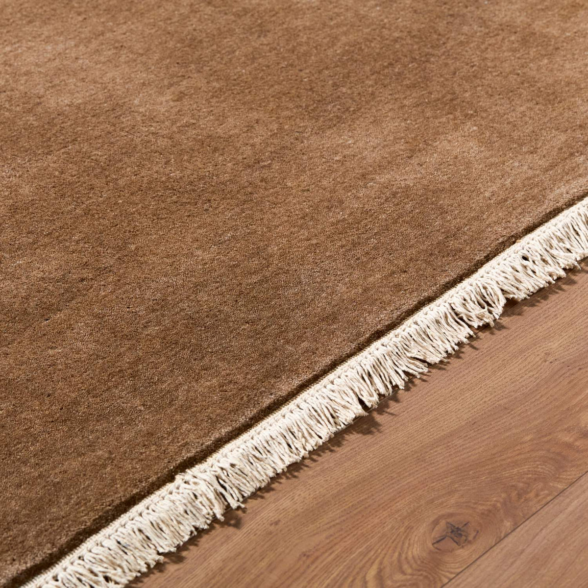 surya evergreen evg 2314 chestnut rug