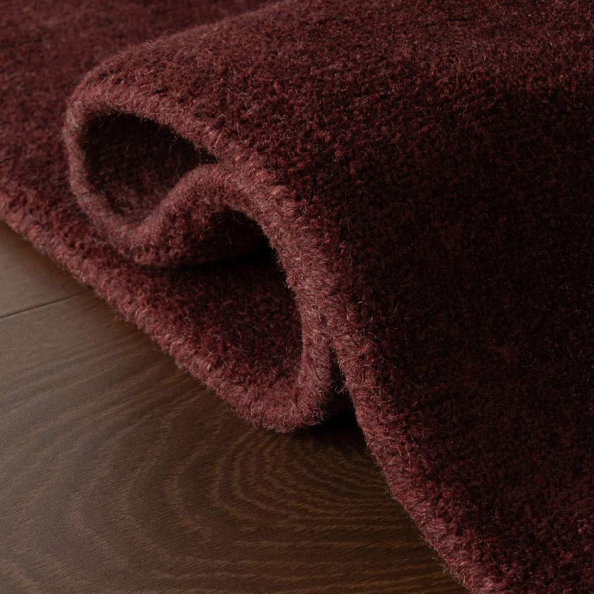 dash albert gania da2537 wine loom knotted wool rug